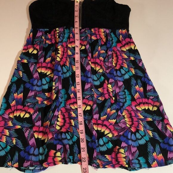 Minkpink Colorful Tunic Top - Picture 13 of 13